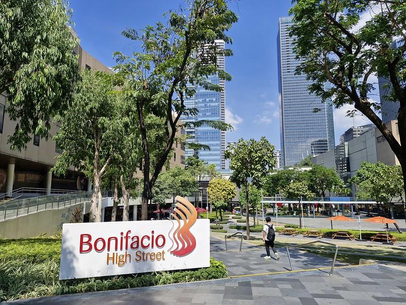 Clock In by Ayala Land Offices — Bonifacio High Street workspace view 1